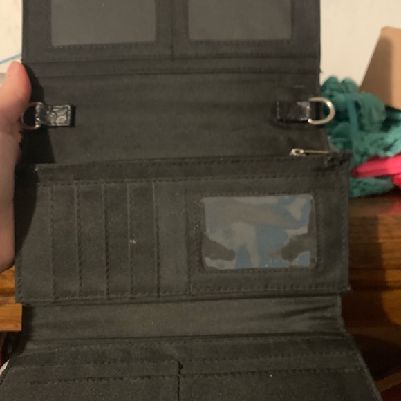 Wallet - Picture 2 of 4